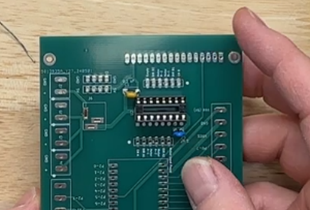 Showing the placement of dip socket
